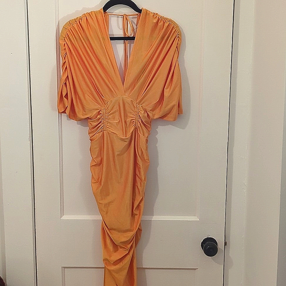 Mandy Ruched Midi Dress in Mustard Size M NWT